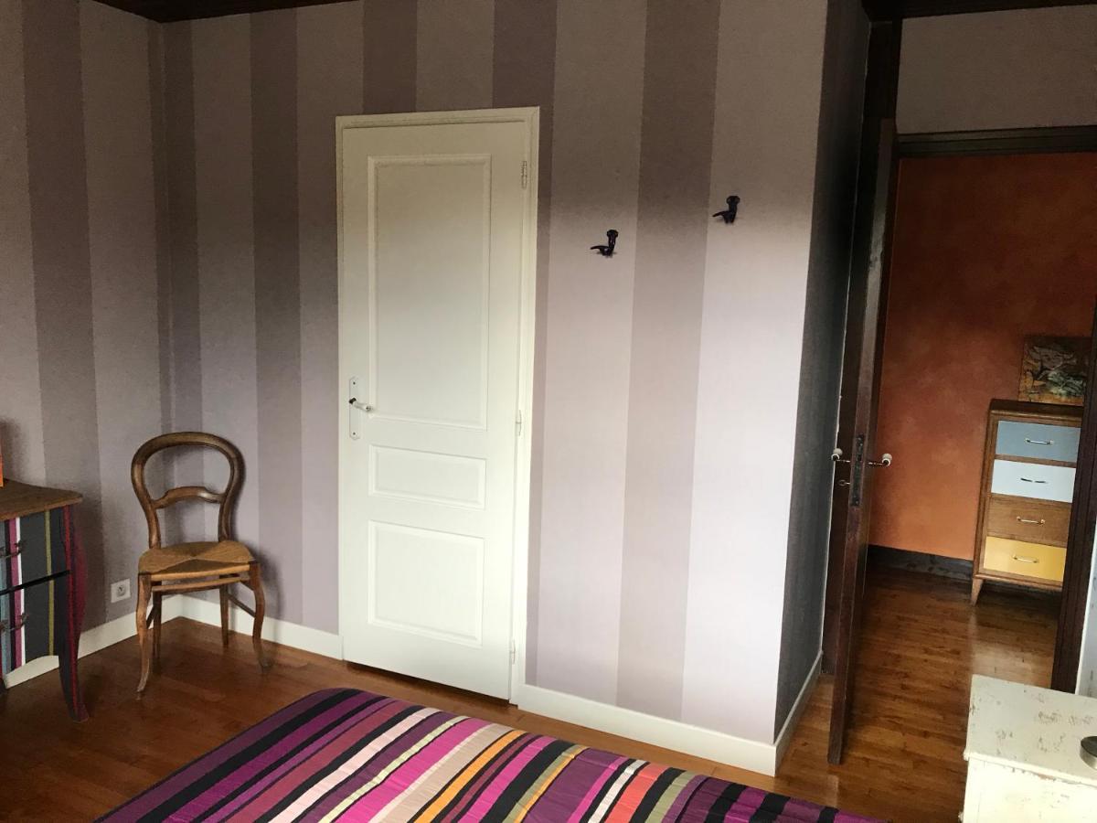 Moulin Sous La Vergne Nanteuil-en-Vallee Экстерьер фото
